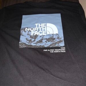 The North Face Mens Black Long Sleeve logo Graphic Tee  Large Cotton
